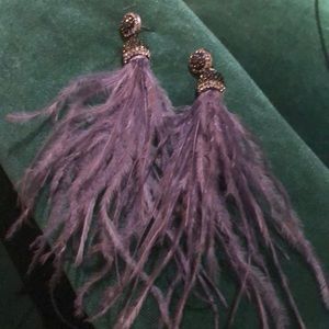 NWOT lavender feather and gunmetal earrings.